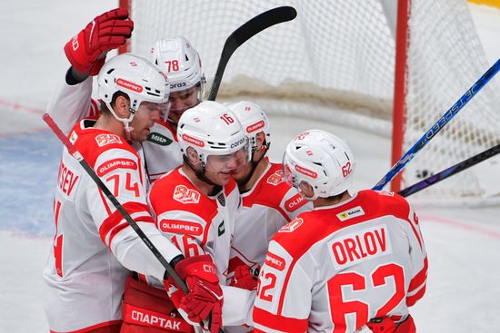 Russia Ice Hockey Kontinental League Traktor - Spartak
