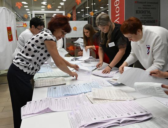 Russia Parliamentary Election Vote Counting