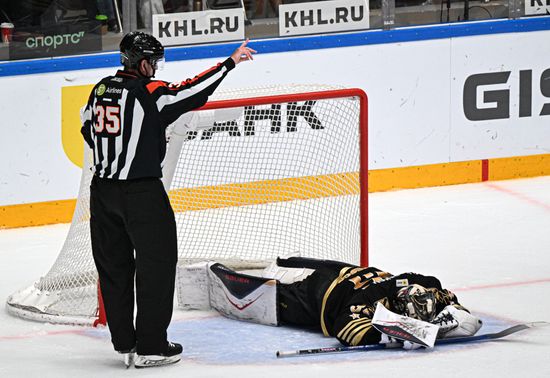 Russia Ice Hockey Kontinental League Admiral - Lokomotiv
