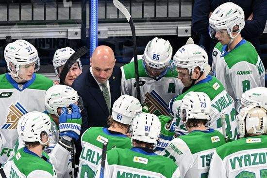 Russia Ice Hockey Kontinental League Dynamo - Salavat Yulaev
