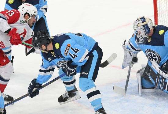 Russia Ice Hockey Kontinental League Sibir - Lokomotiv