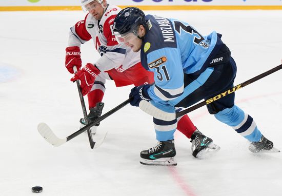 Russia Ice Hockey Kontinental League Sibir - Lokomotiv