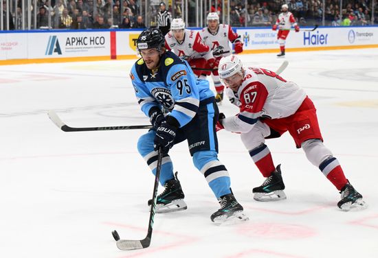 Russia Ice Hockey Kontinental League Sibir - Lokomotiv