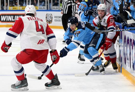 Russia Ice Hockey Kontinental League Sibir - Lokomotiv