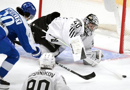 Russia Ice Hockey Kontinental League Dynamo - Traktor