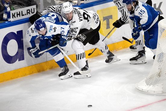 Russia Ice Hockey Kontinental League Dynamo - Traktor