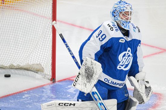 Russia Ice Hockey Kontinental League Dynamo - Traktor