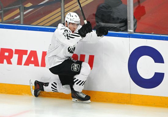Russia Ice Hockey Kontinental League Spartak - Traktor