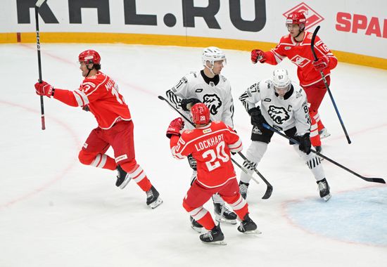 Russia Ice Hockey Kontinental League Spartak - Traktor