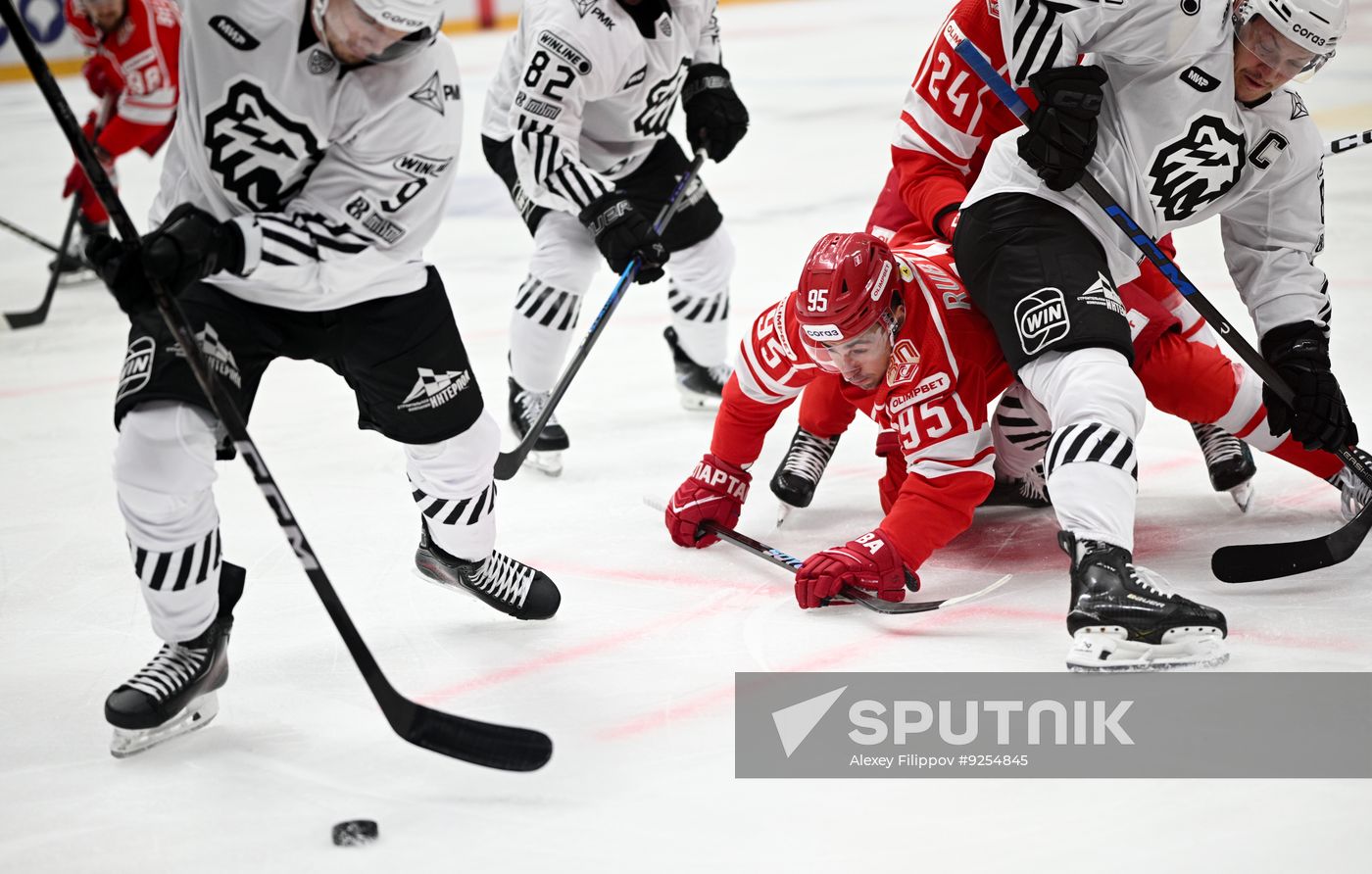 Russia Ice Hockey Kontinental League Spartak - Traktor