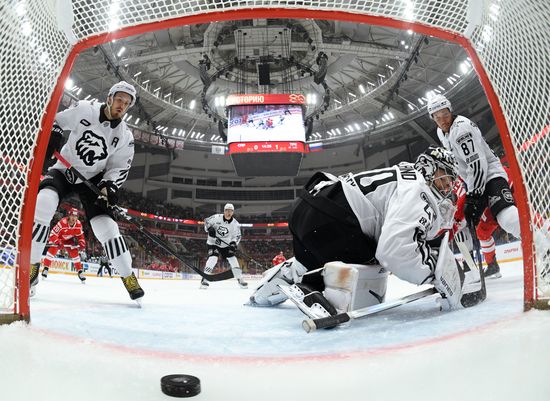 Russia Ice Hockey Kontinental League Spartak - Traktor