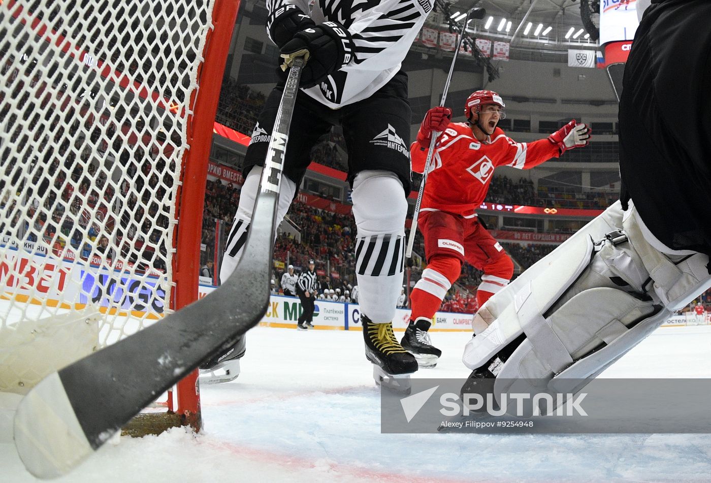 Russia Ice Hockey Kontinental League Spartak - Traktor