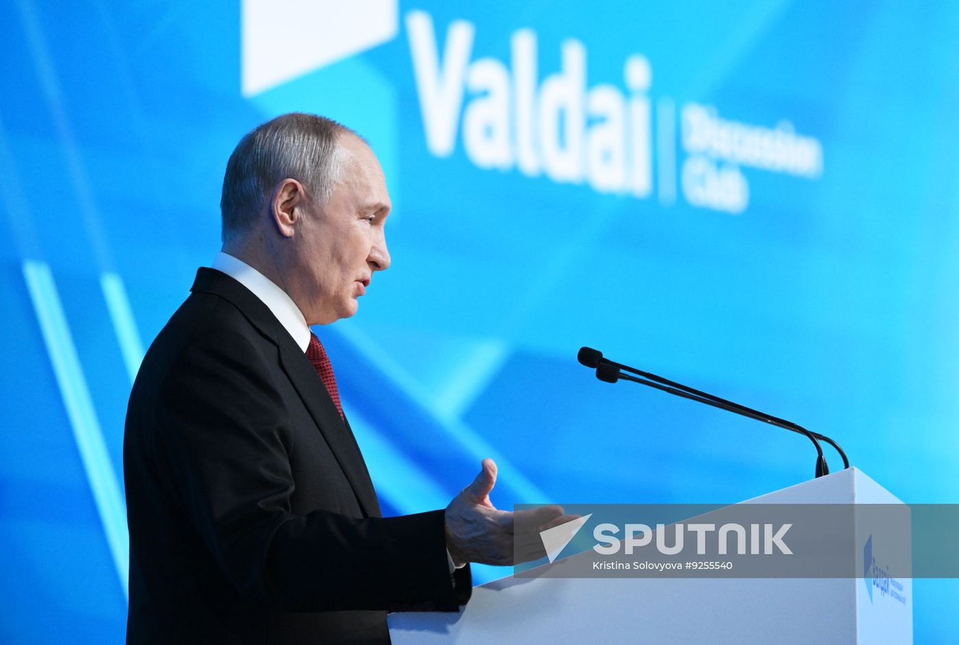 Russia Putin Valdai Discussion Club