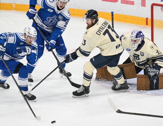 Russia Ice Hockey Kontinental League Dynamo - Torpedo