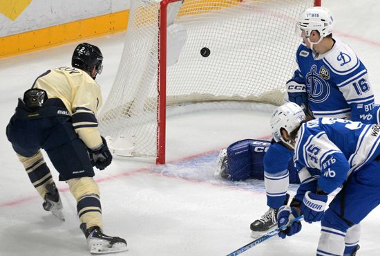 Russia Ice Hockey Kontinental League Dynamo - Torpedo