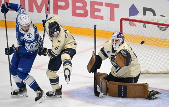 Russia Ice Hockey Kontinental League Dynamo - Torpedo