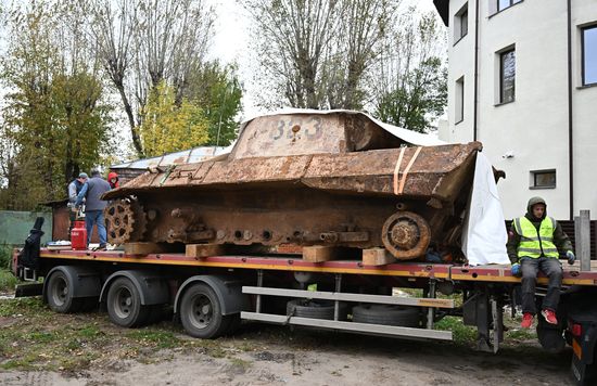 Russia WWII German Tank Discovery
