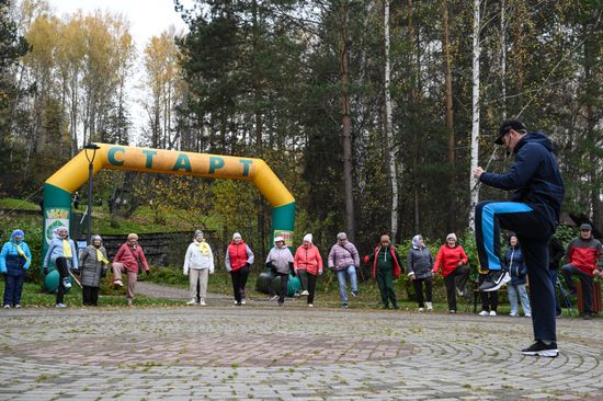 Russia Elderly People Leisure Activities