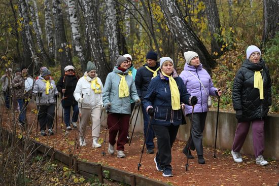 Russia Elderly People Leisure Activities