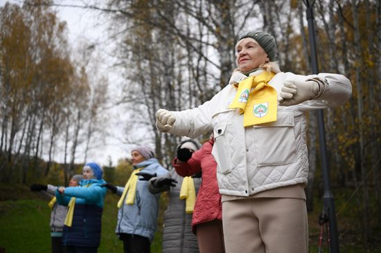 Russia Elderly People Leisure Activities