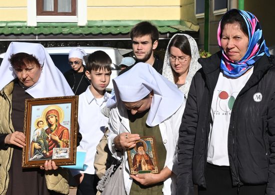 Russia Religion St Luke Relics Transfer
