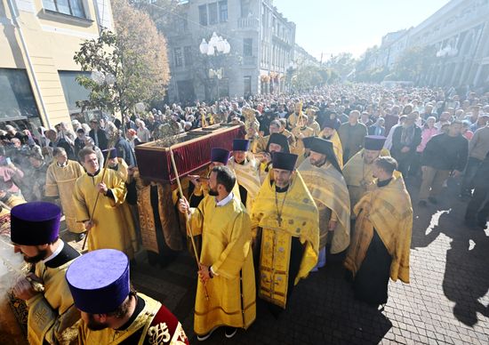 Russia Religion St Luke Relics Transfer