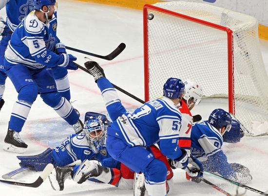 Russia Ice Hockey Kontinental League Dynamo - CSKA