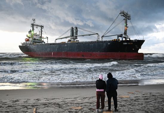 Russia Bahamian Cargo Ship Running Aground
