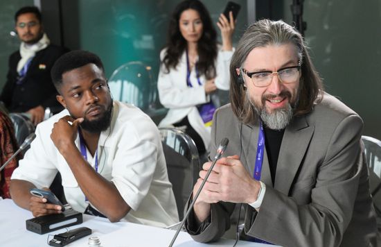 The 2nd Global Digital Forum. A roundtable, Post-Production at AI Speed: Opportunities for Emerging Content Markets. Justice Ornan Abadah, Film Director, Producer, Creative Director; IT Manager, ProdGate (Ghana); Ilya Sobinov, Founder, Executive Producer, Juice Ltd. (Russia). Location: Russia, Moscow. Author: Ilya Pitalev/Sputnik. Global Digital Forum 2026. Roundtable. Post-Production at AI Speed: Opportunities for Emerging Content Markets