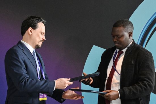 The 2nd Global Digital Forum. Signing ceremonies
From left to right: Dmitry Fofanov, Editor-in-Chief of IT Russia; Emmanuel Mugisha, founder of InSkill Business Consultancy Uganda Location: Russia, Moscow. Author: Maksim Blinov/Sputnik. Global Digital Forum 2026. Signing ceremonies