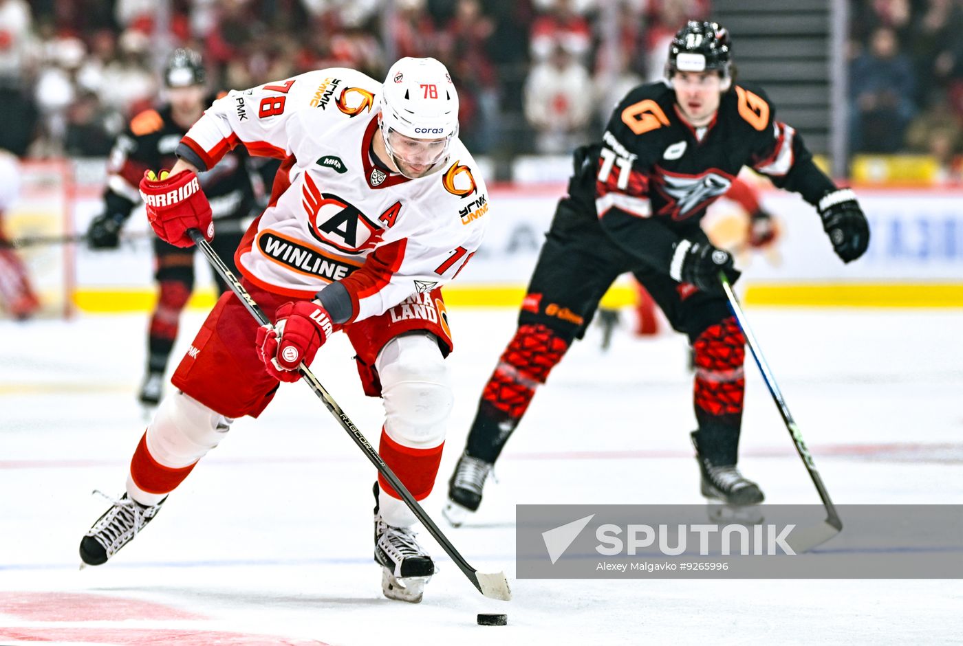 Russia Ice Hockey Kontnental League Avangard - Avtomobilist