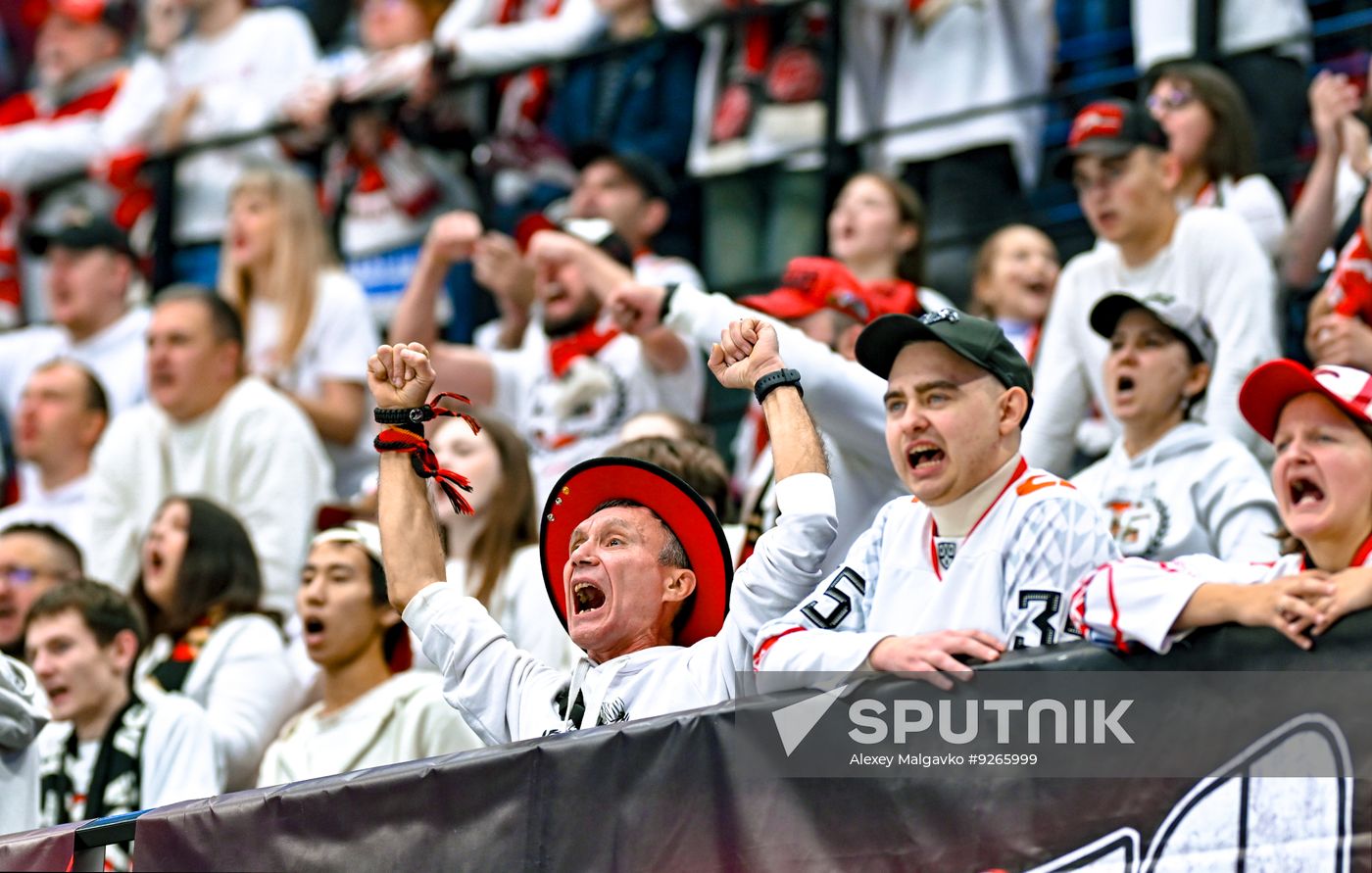 Russia Ice Hockey Kontnental League Avangard - Avtomobilist