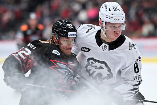 Russia Ice Hockey Kontinental League Avangard - Traktor
