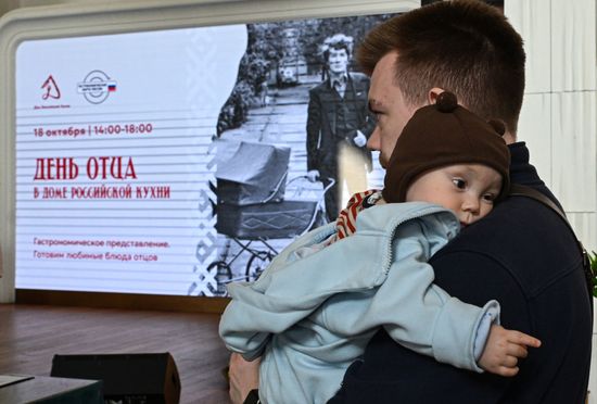 Russia Father's Day