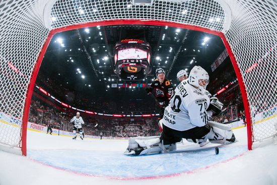 Russia Ice Hockey Kontinental League Avangard - Traktor
