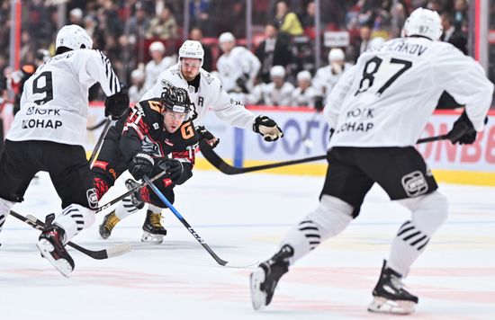 Russia Ice Hockey Kontinental League Avangard - Traktor