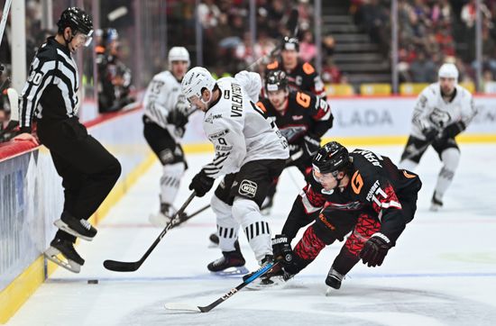 Russia Ice Hockey Kontinental League Avangard - Traktor