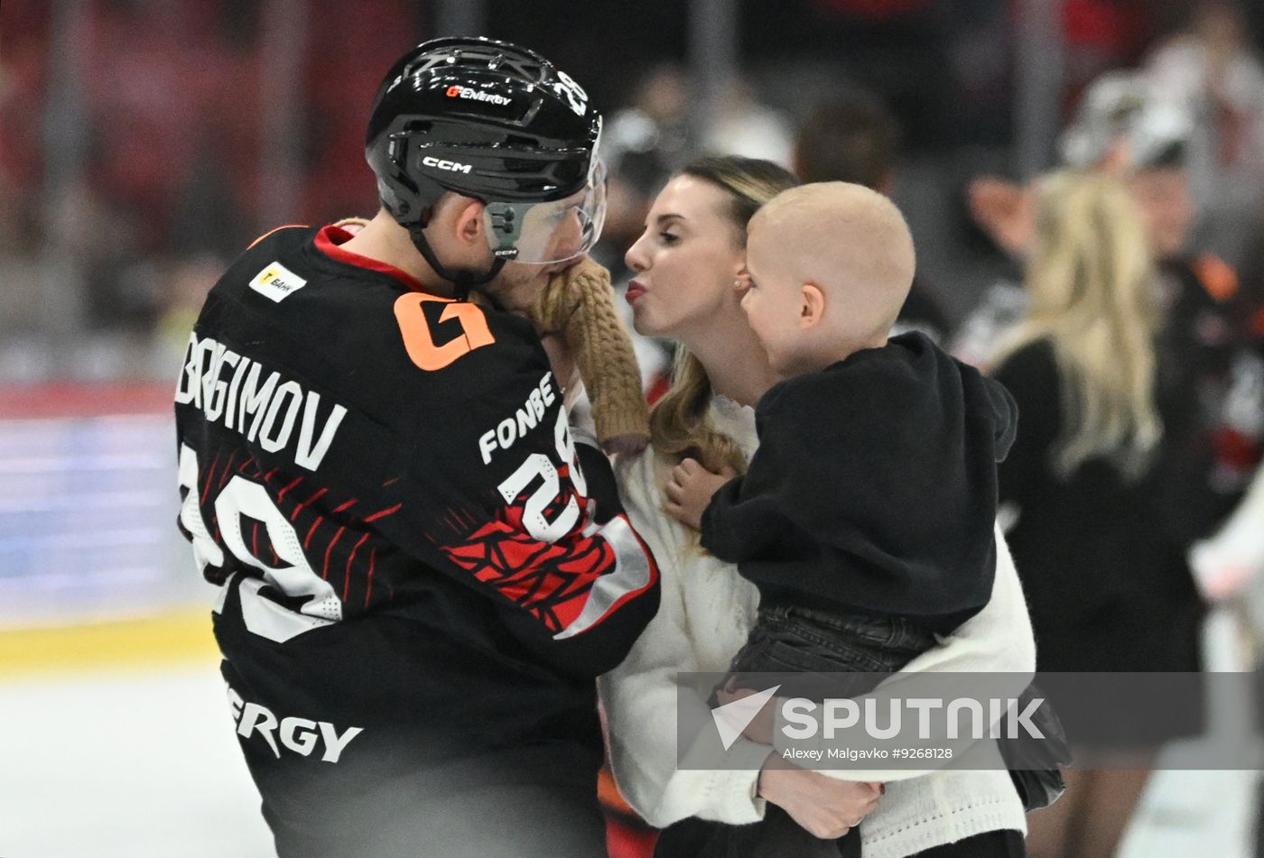 Russia Ice Hockey Kontinental League Avangard - Traktor
