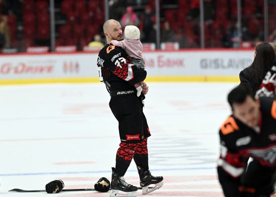 Russia Ice Hockey Kontinental League Avangard - Traktor