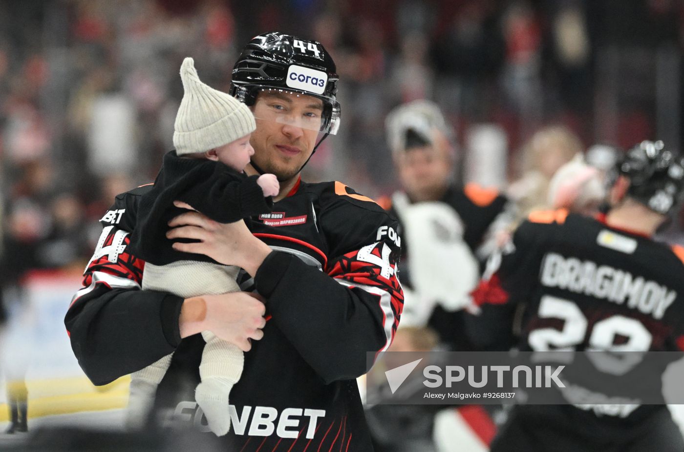 Russia Ice Hockey Kontinental League Avangard - Traktor