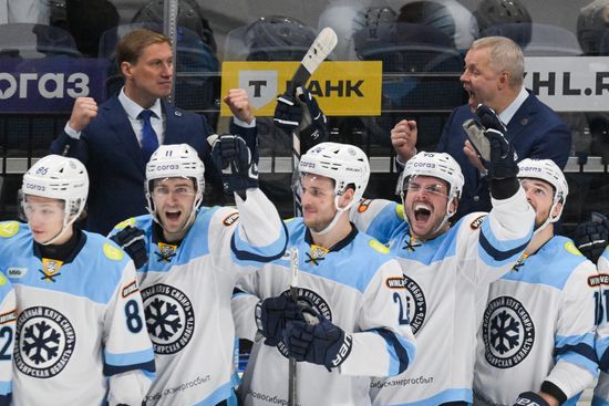 Russia Ice Hockey Kontinental League Dynamo - Sibir