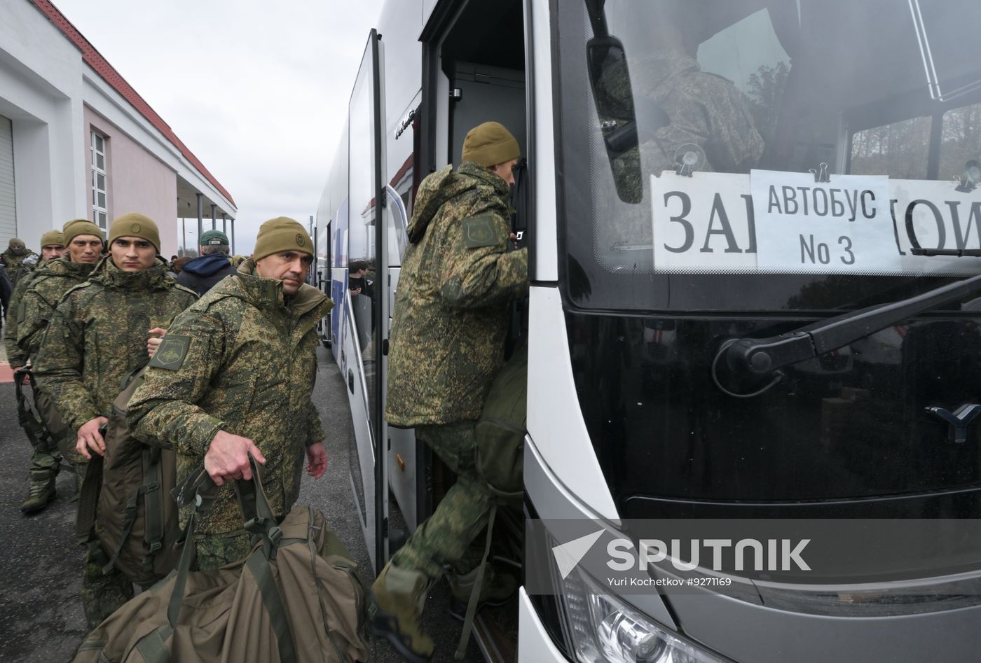 Belarus Russia Ukraine Military Operation POWs Exchange