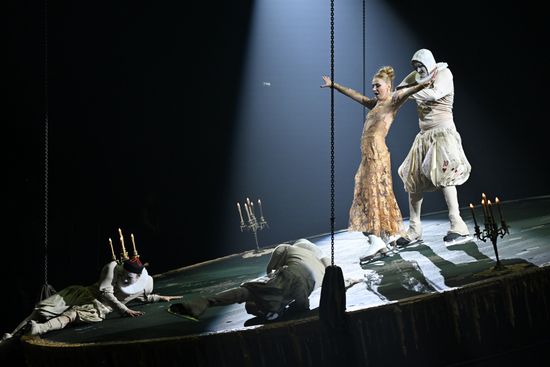 Russia Ice Show Queen of Spades