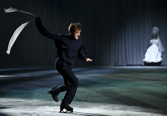 Russia Ice Show Queen of Spades