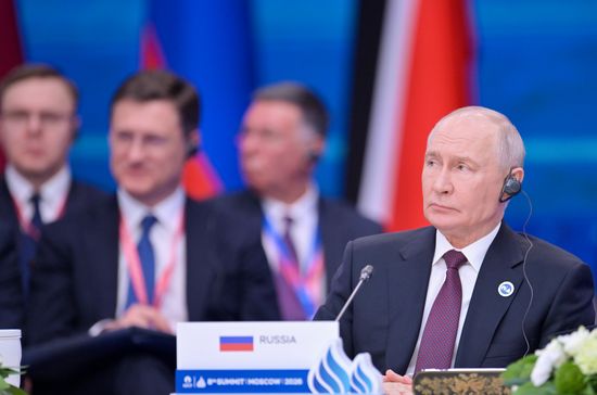 President of Russia Vladimir Putin at the plenary session of the 8th Summit of the Gas Exporting Countries Forum in Moscow. Location: Russia, Moscow. Author: Yuri Kochetkov/Sputnik. GECF Summit. Plenary session
