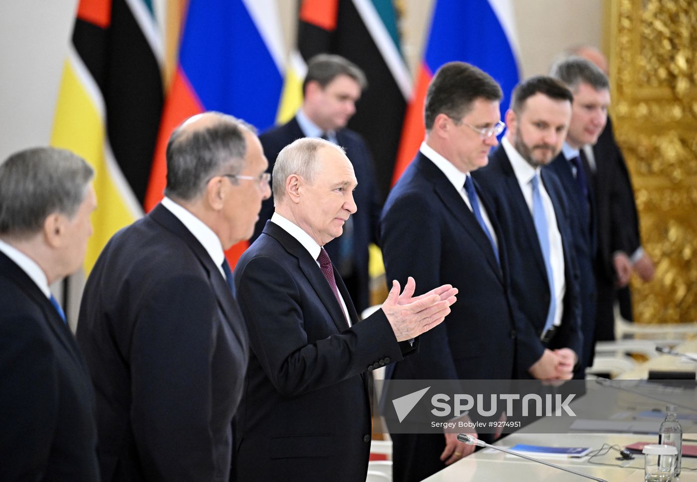 President Vladimir Putin meets with President of Mozambique Daniel Francisco Chapo