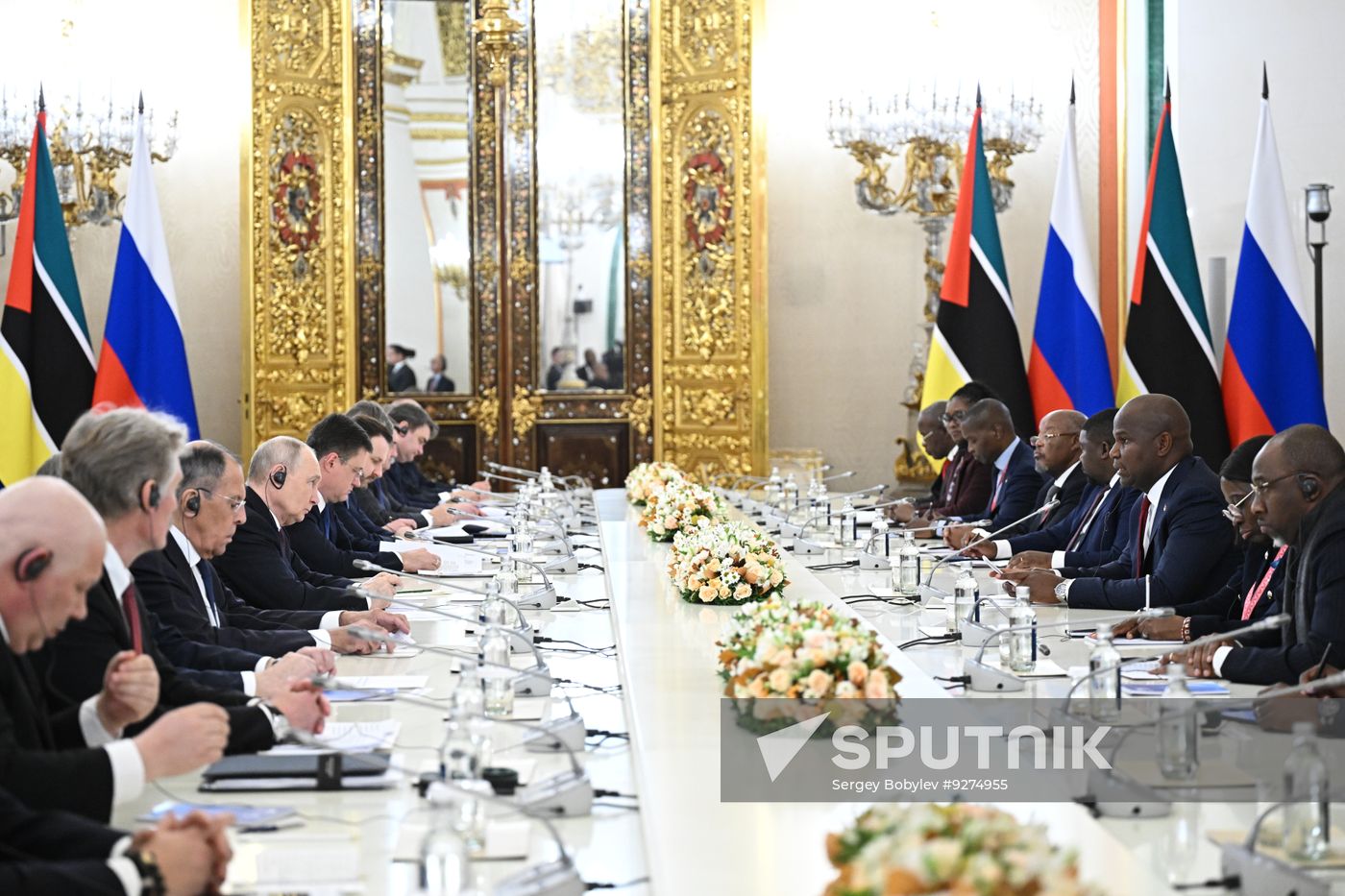President Vladimir Putin meets with President of Mozambique Daniel Francisco Chapo