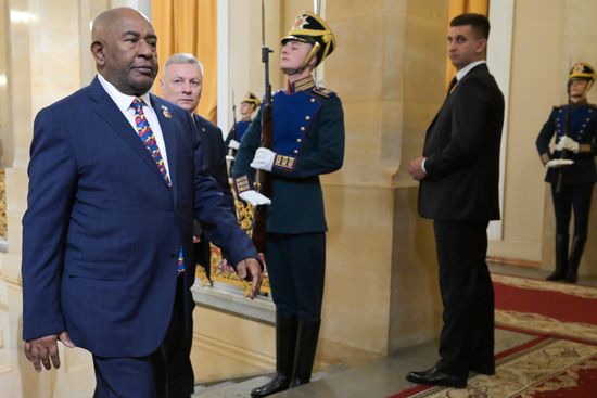 President Vladimir Putin officially greets heads of delegation at Russia-Africa Summit