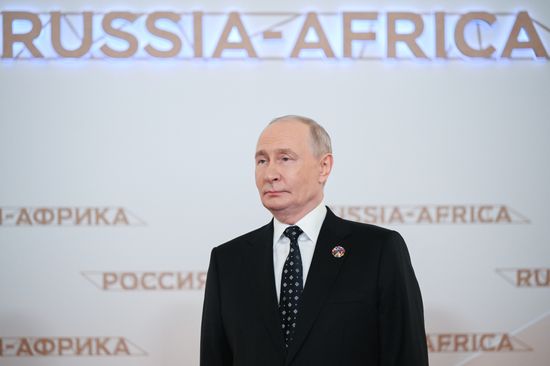 President Vladimir Putin officially greets heads of delegation at Russia-Africa Summit