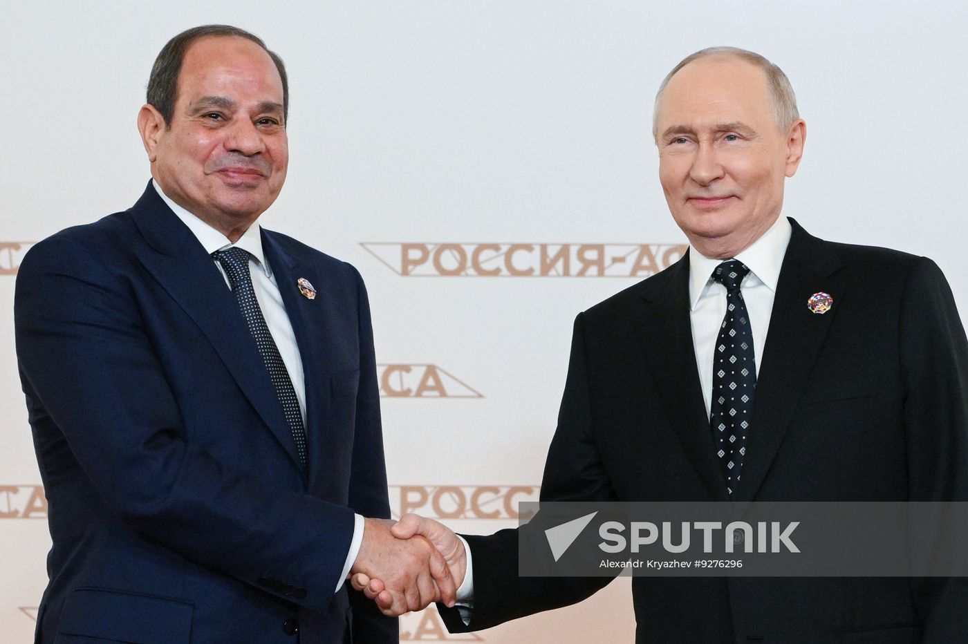 President Vladimir Putin officially greets heads of delegation at Russia-Africa Summit
